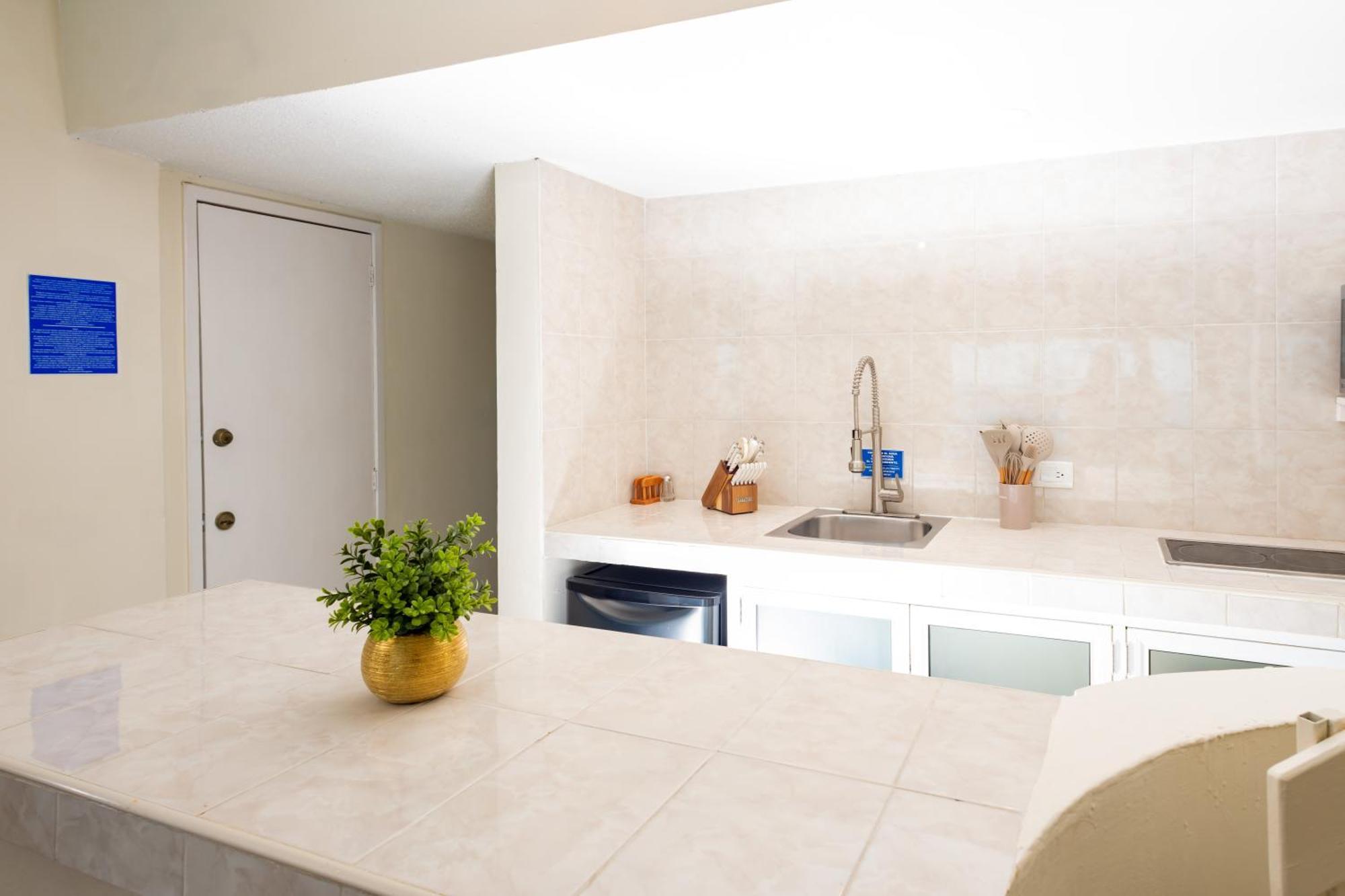 2 Story Oceanfront Penthouses On Cancun Beach! Luaran gambar